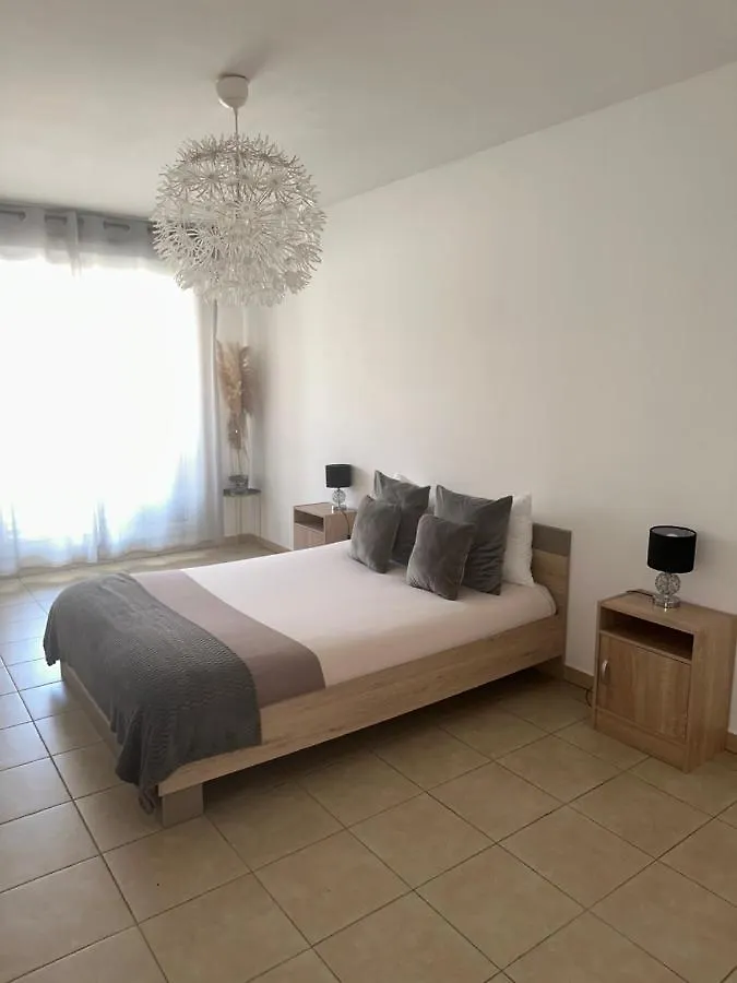 아파트 Superbe Appartement Tout Equipe Avec Parking. 마르세유