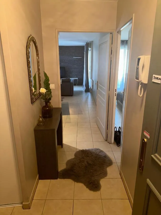 Superbe Appartement Tout Equipe Avec Parking. 마르세유